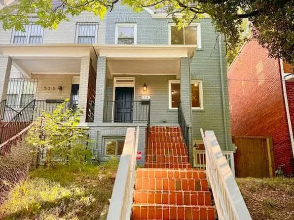 538 Oakwood St SE, Washington, DC 20032