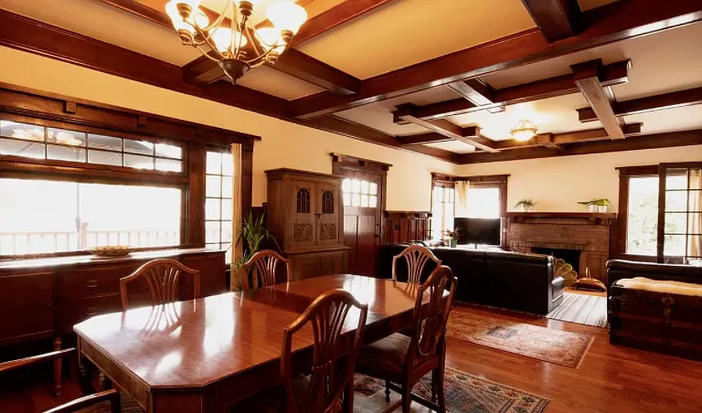 1408 Oak Grove Dr — Photo 3