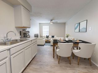 Biloxi Oaks Apartments, Biloxi, MS 39530