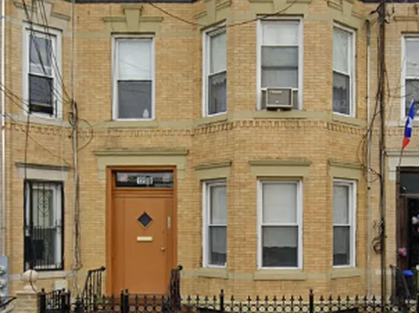 1298 Sutter Avenue image 1 of 1