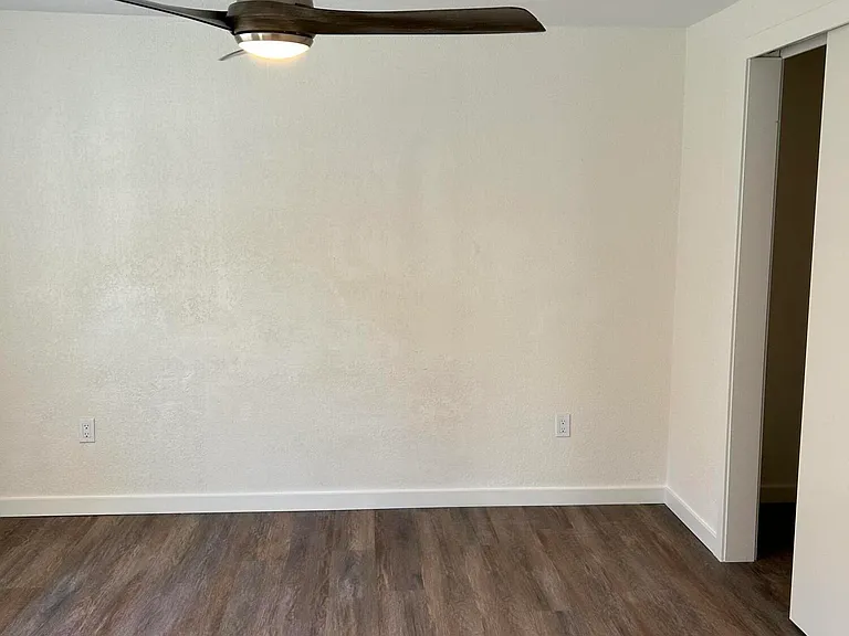 184 S Kent St — Photo 13