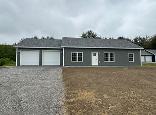 101 Crowley Rd, Lewiston, ME 04240
