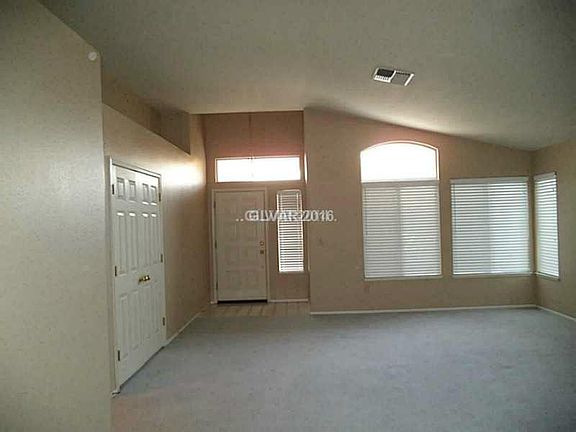 5th image of 5213 Costabella Ln