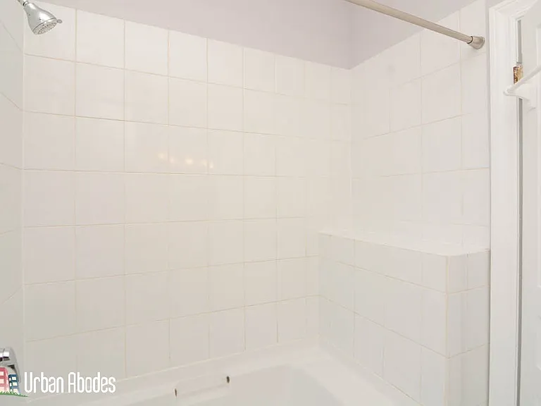 2143 W Chicago Ave #3 — Photo 17