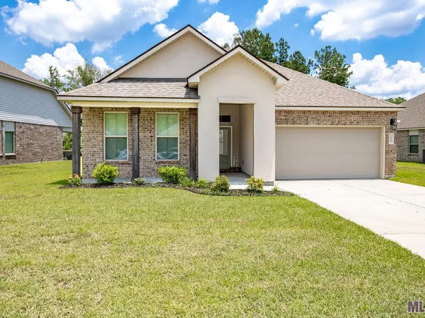 13789 Wincrest Dr, Walker, LA 70785