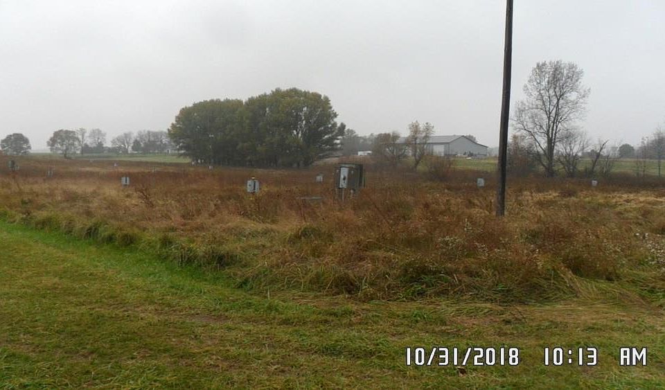 2nd image of 2302 S Us Highway 41