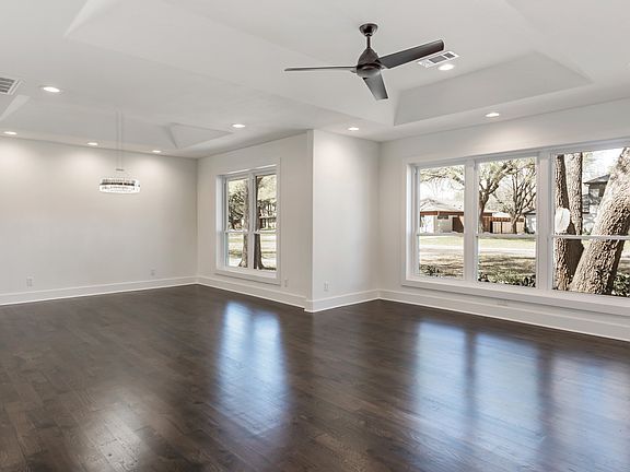5th image of 5832 Lindenshire Ln