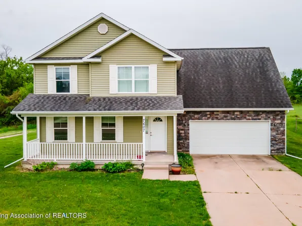 7607 Taragreen Dr, Lansing, MI 48917