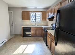 206 Wolcott St APT 2, Waterbury, CT 06705