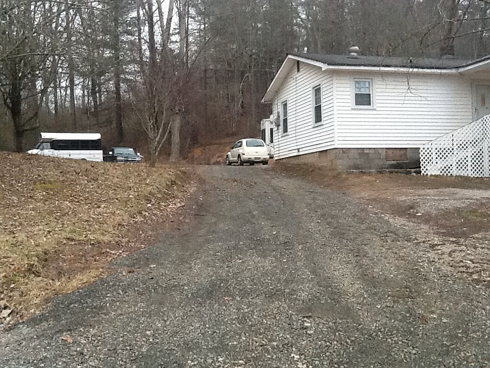 2nd image of 106 Leopper Rd