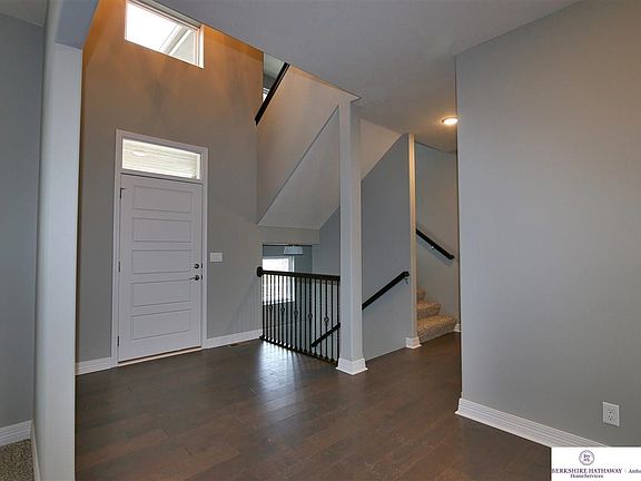 2nd image of 12206 Longshore Ave