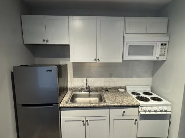 724 Delta Ave APT 7, Cincinnati, OH 45226