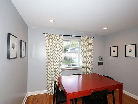 5th image of 3797 Gardner Ave