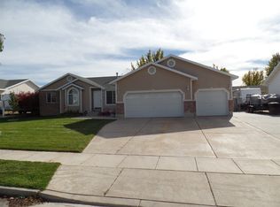 3143 W 1150 N, West Pt, UT 84015