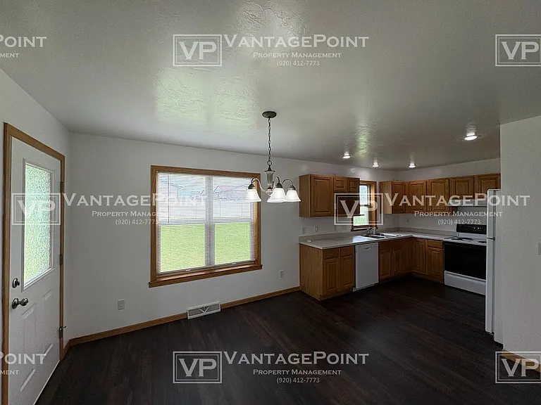 1792 Cabinet Maker Ct — Photo 5