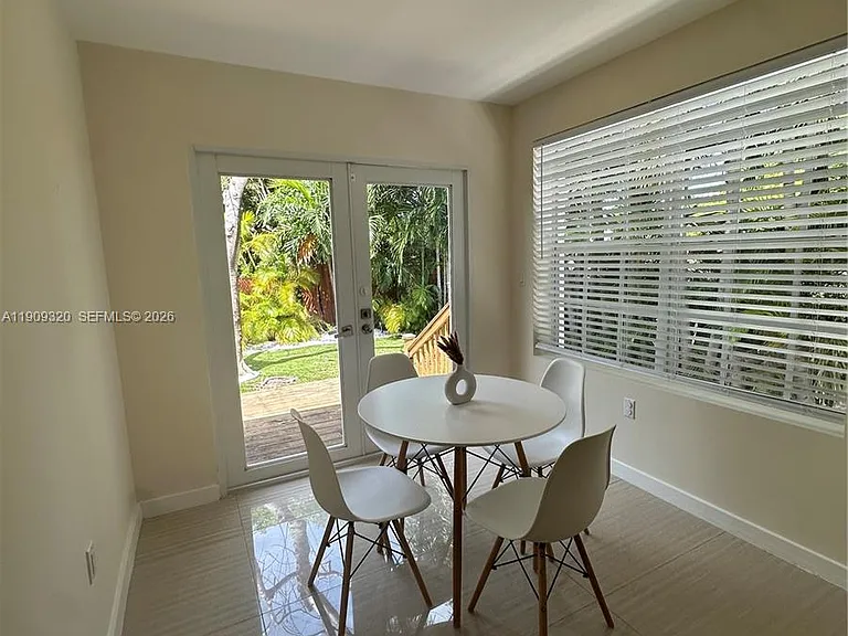 9464 Abbott Ave — Photo 23