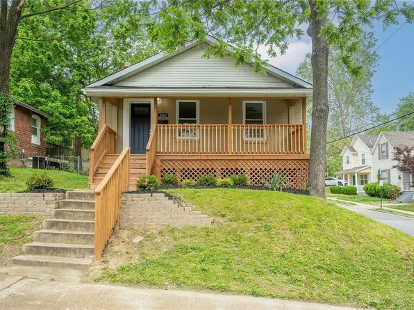 2203 Alameda Ave, Saint Louis, MO 63143