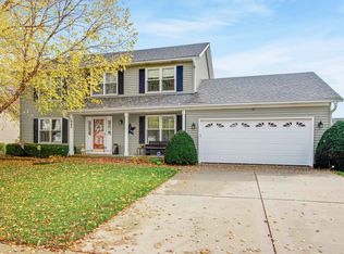 557 Lavina Dr, Bolingbrook, IL 60440