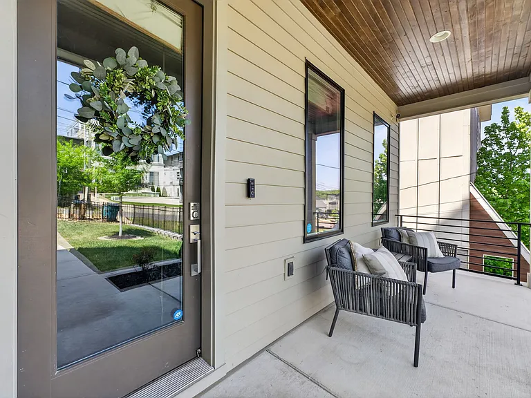124B Fern Ave — Photo 31