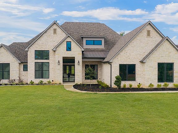 2nd image of 151 Ella Kate Dr