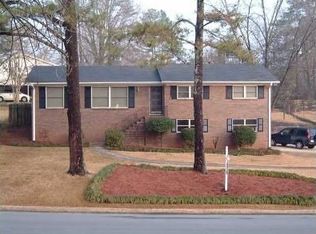 2441 Hawksbury Ln, Birmingham, AL 35226