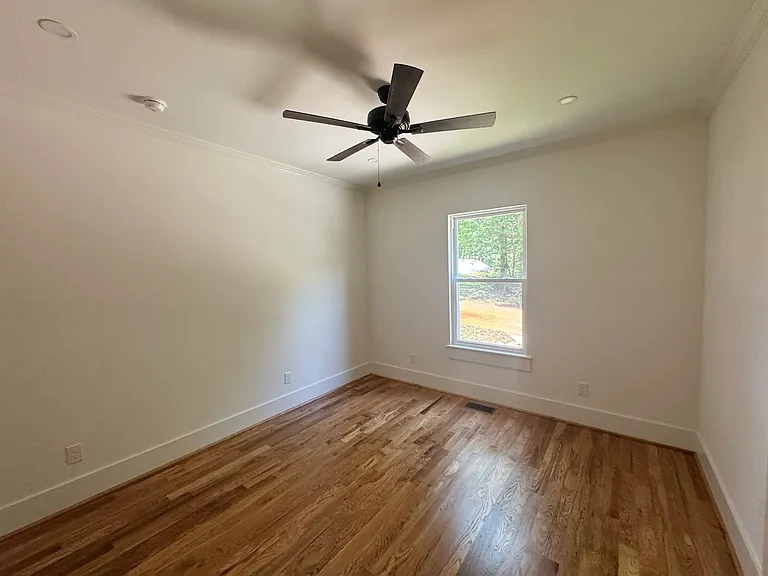 34 Nora Dr — Photo 8