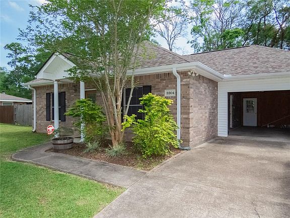 3rd image of 2304 Gabriel Dr