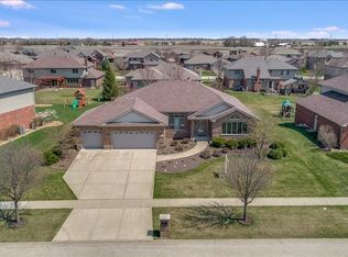 2836 Cole Ln, New Lenox, IL 60451