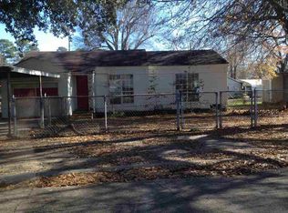 708 Arizona Ave, Wake Village, TX 75501