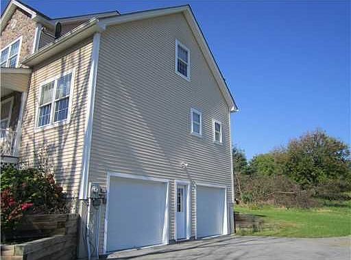 2nd image of 58-60 Lyons Ln