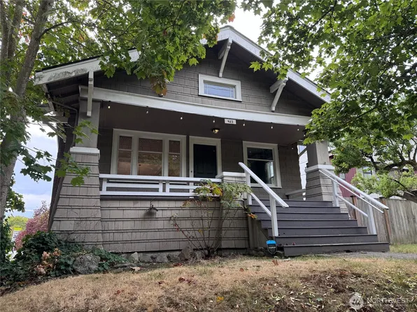 423 N 50th Street, Seattle, WA 98103