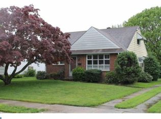 3630 Deepwater Ln, Brookhaven, PA 19015