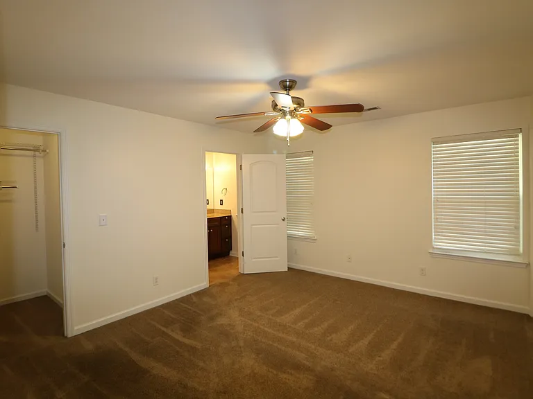 211 Martin Rd — Photo 25
