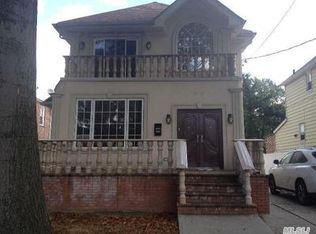 7119 168th St, Fresh Meadows, NY 11365