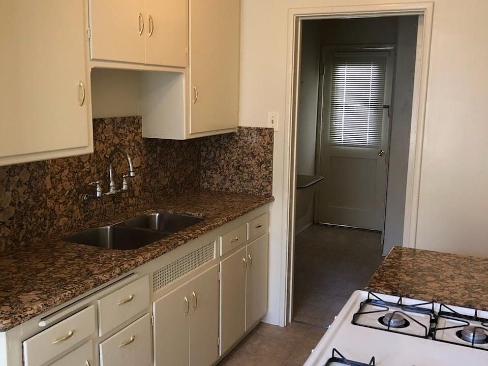 1st image of 1428 Dixon St APT B