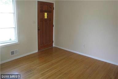 3rd image of 1467 Pleasantville Dr