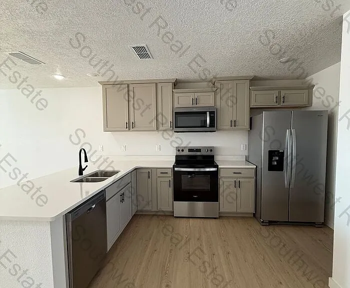 3513 Ethan Ave #A — Photo 2