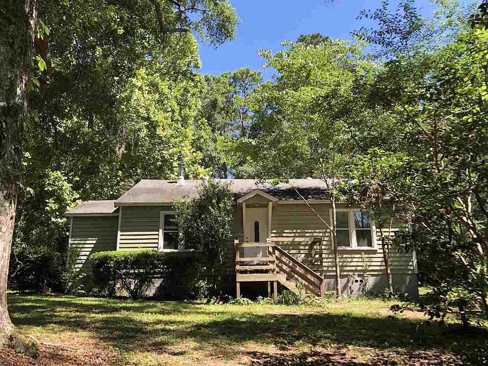 1st image of 8256 Queen Anna Dr