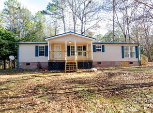 1415 Smith Woods Ln, Hickory Grove, SC 29717