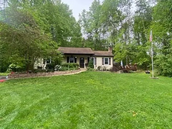 112 Fence Post Rd, Stafford, VA 22556