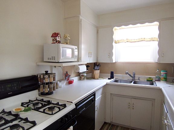 Farmhouse style kitchen