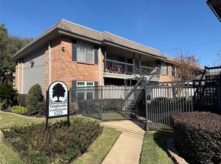 1223 Augusta Dr APT 12, Houston, TX 77057