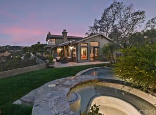 3900 Deervale Dr, Sherman Oaks, CA 91403