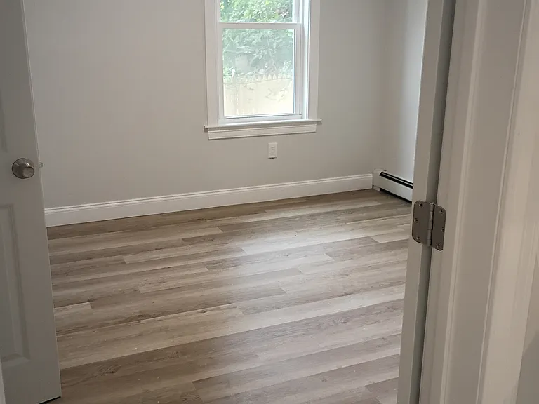 7 Cliff St #1 — Photo 8