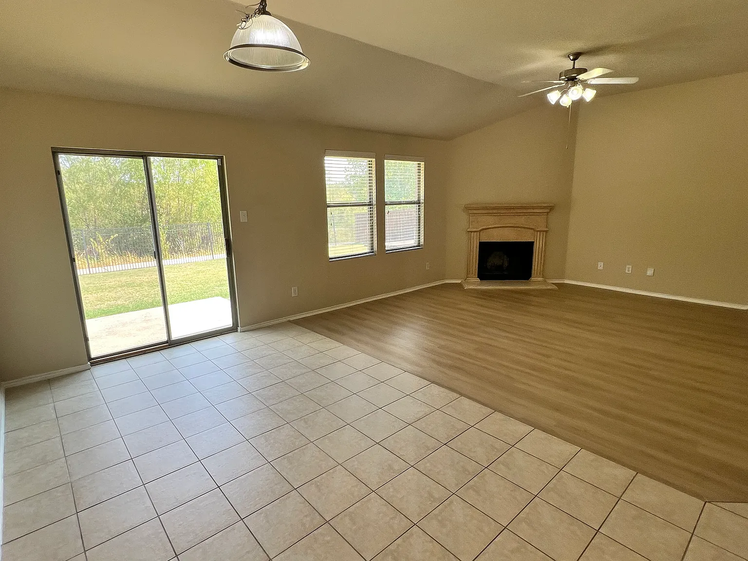 4 bed, 2045 sqft, $2,100 — Photo 3