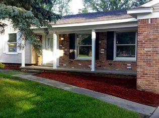 5308 Michael Ct, Grand Blanc, MI 48439