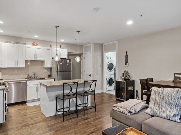 1 Saint Clare Rd #4