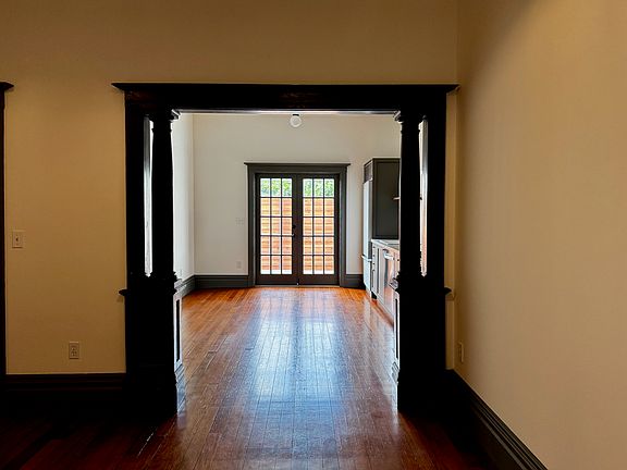 living room looking into kitchen