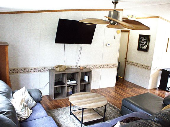 2nd image of 2864 Scrubgrass Rd