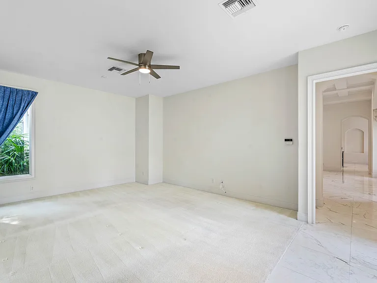 9701 Lake Isleworth Ct — Photo 25